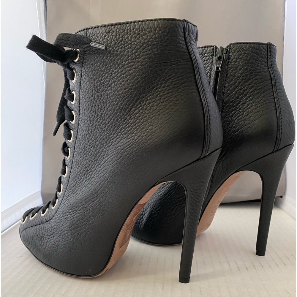 NWOT Giambattista Valli Leather Corset Lace-up High Platform Booties sz 38.5
